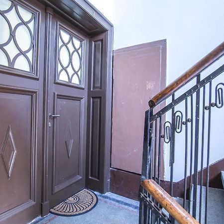 Lion'S Bridge Boutique 2Bdrm Apt, Top Center Gem Sofia Exteriör bild