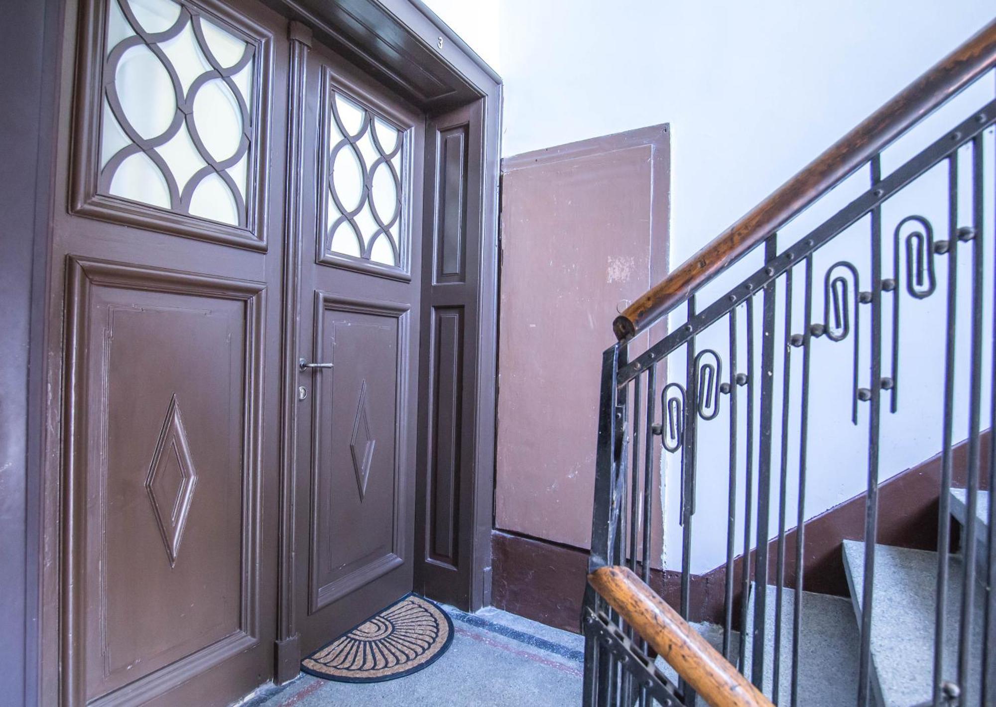 Lion'S Bridge Boutique 2Bdrm Apt, Top Center Gem Sofia Exteriör bild